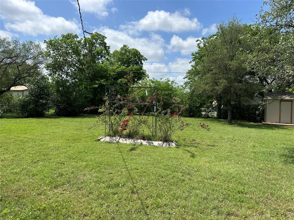 406 South Williams Street Hamilton, TX 76531 - Photo 31 of 35