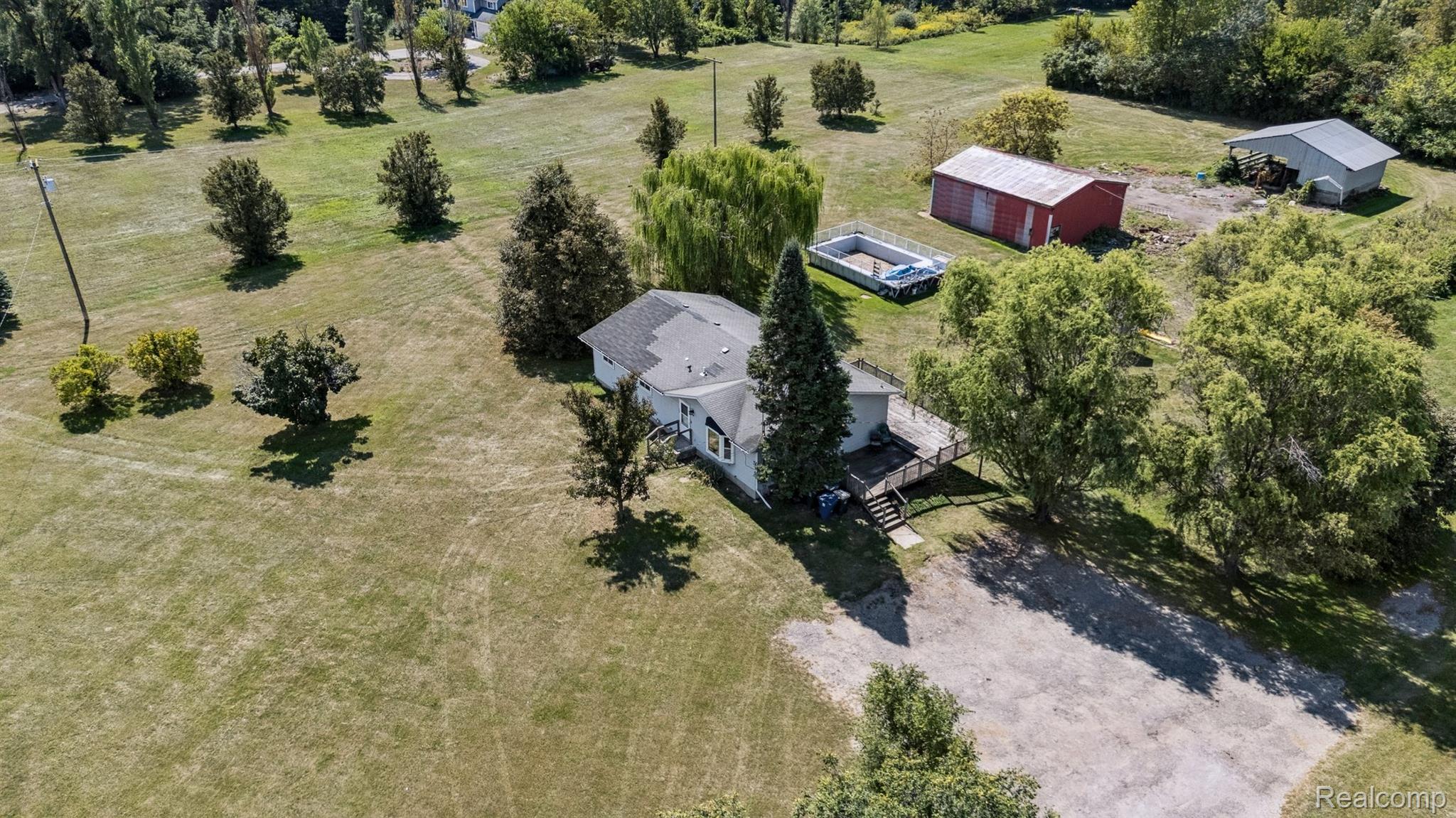 1100 Ridge Road South Canton, MI 48188 - Photo 44 of 51 1100-Ridge-Rd-S-Canton-Township-MI-48188-WindowStill-01.jpg