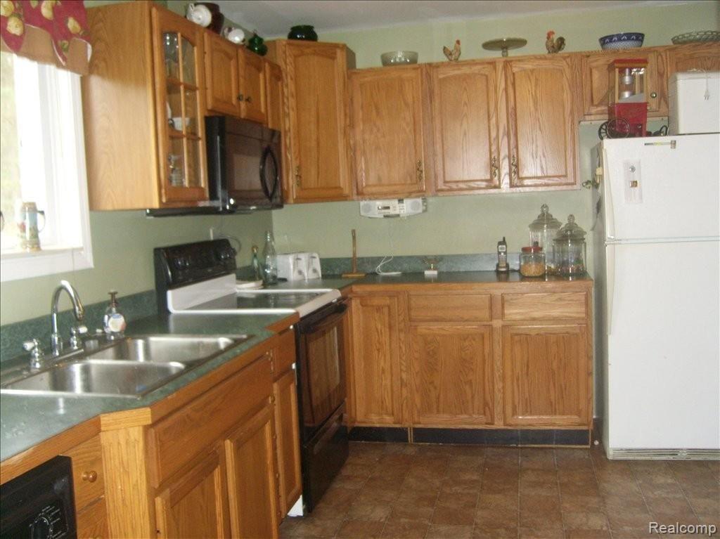 Kitchen 1