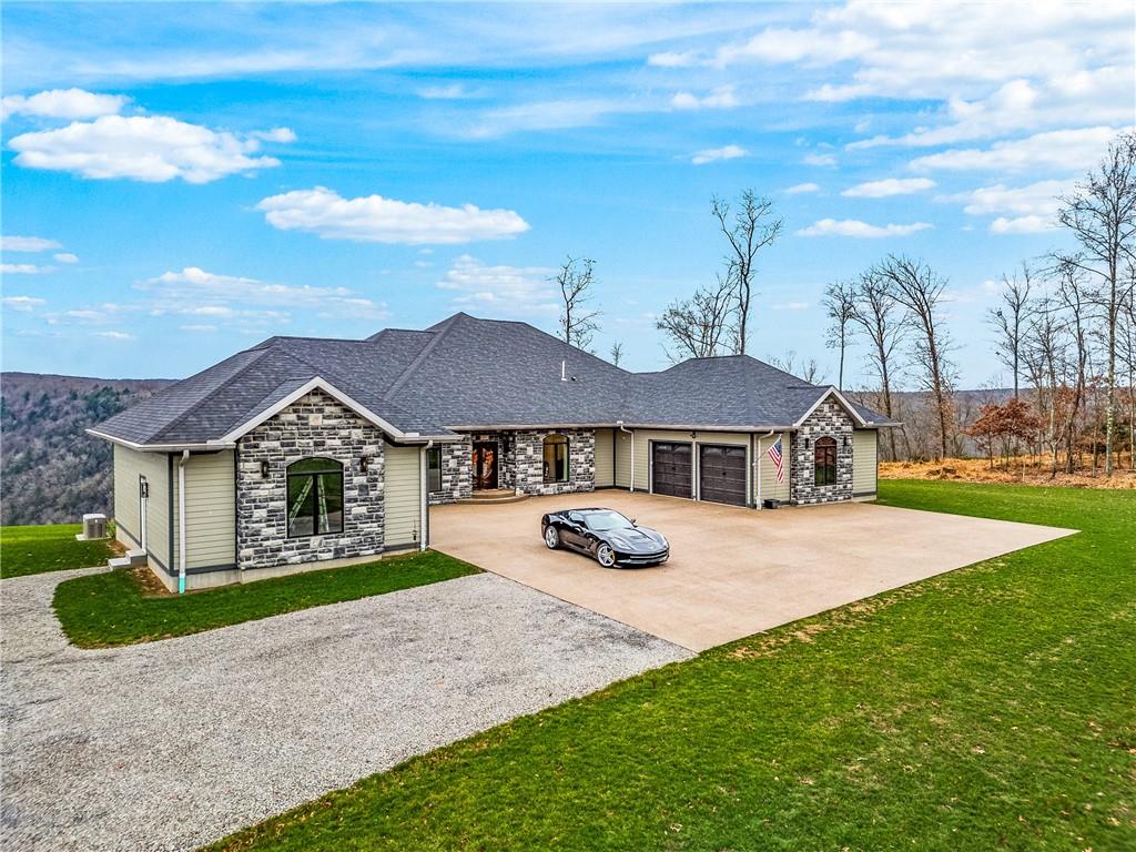 365 South Penn Road Franklin, PA 16323 - Photo 3 of 48 a front view of a house with garden