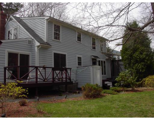 13 Arrowhead Road Topsfield, MA 01983 - Photo 9 of 11 Gallery Image 9