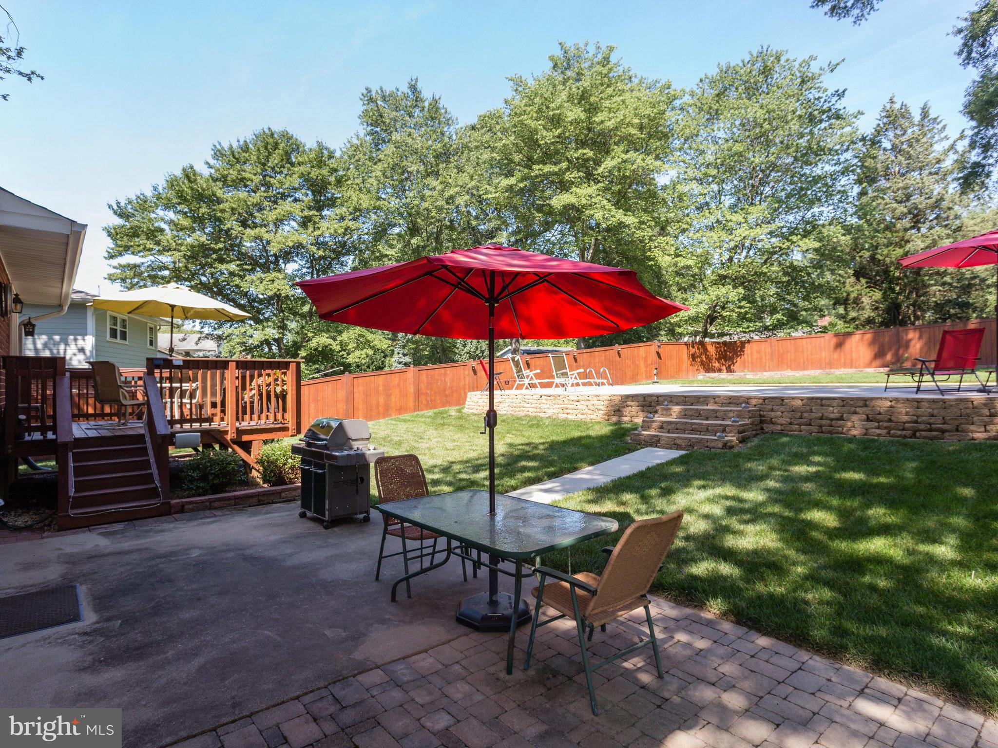 8908 Battery Road Alexandria, VA 22308 - Photo 7 of 30 Exterior (Rear)