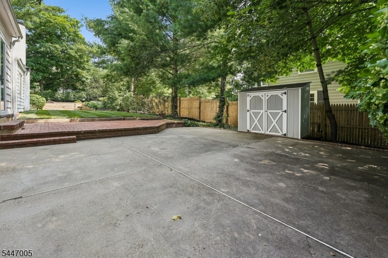 25 W Road Short Hills, NJ 07078 - Photo 44 of 46