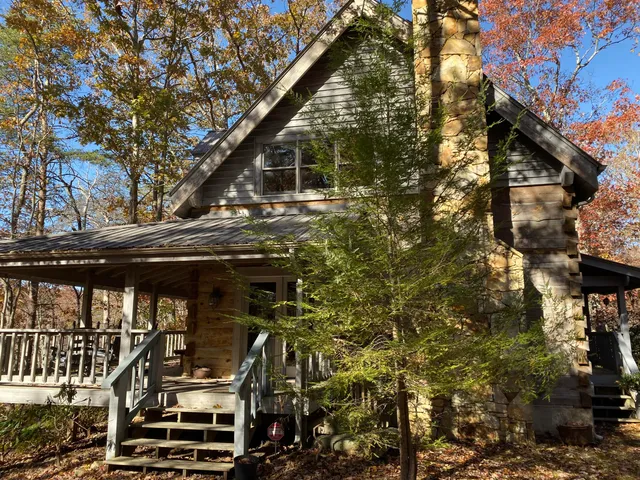 $850,000 | 1401 Dale Trail, Menlo, GA 30731