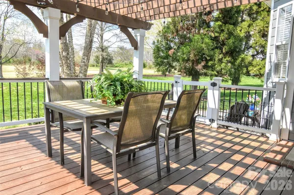 $649,900 | 8224 Glamorgan Lane, Matthews, NC 28104