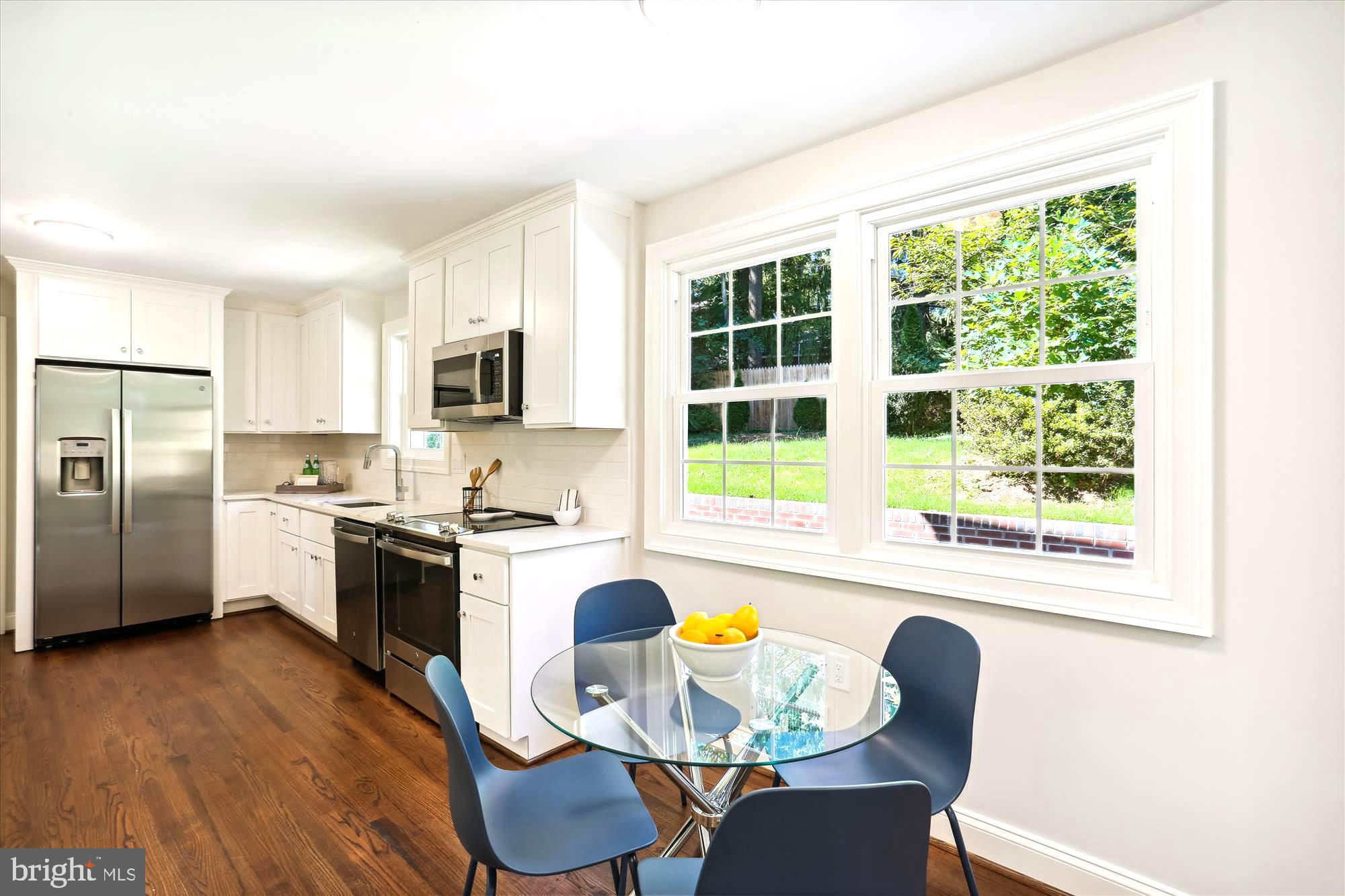 9206 Friars Road Bethesda, MD 20817 - Photo 11 of 34 Kitchen