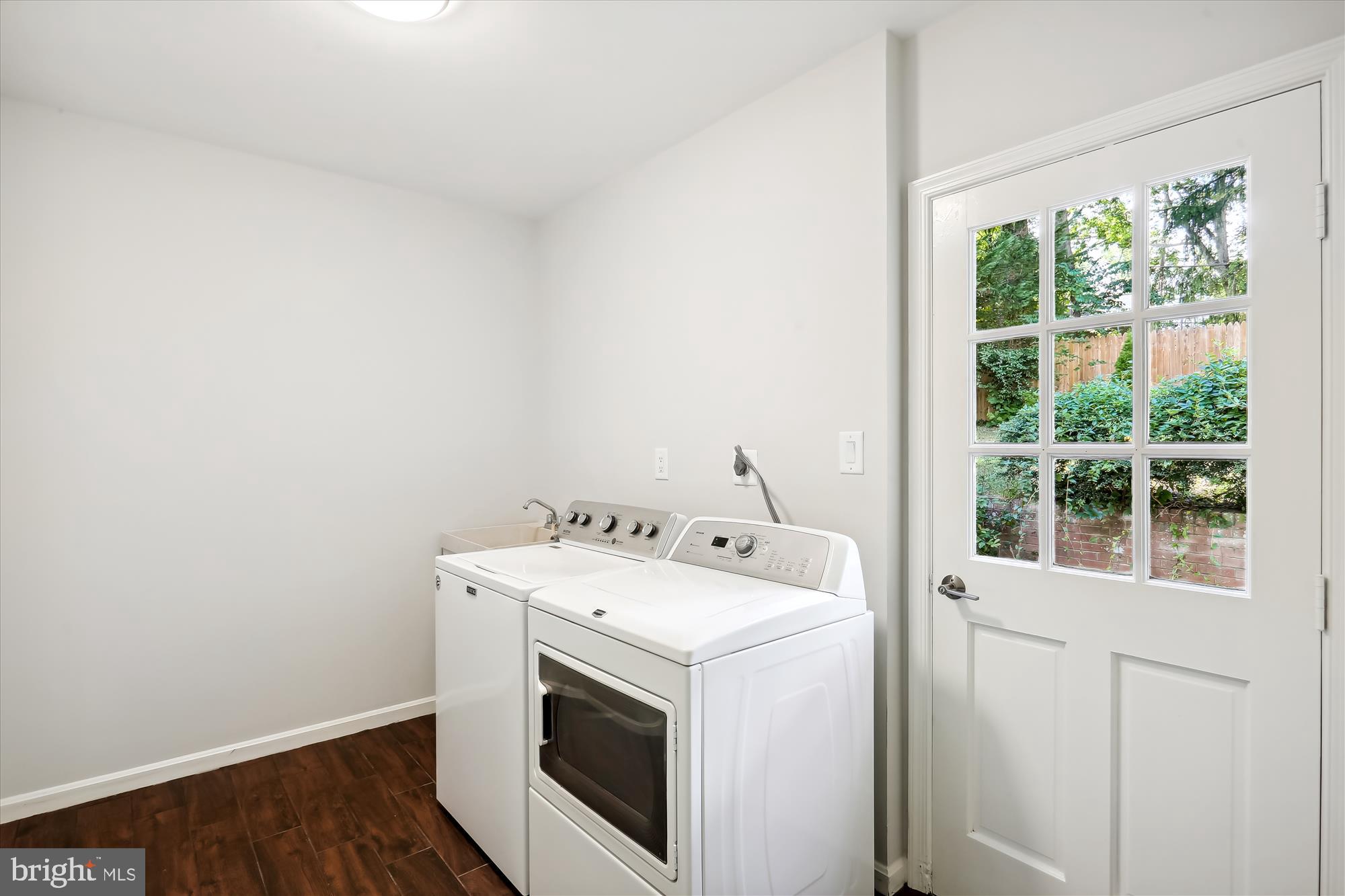9206 Friars Road Bethesda, MD 20817 - Photo 16 of 34 Main Level Laundry/Mud Room