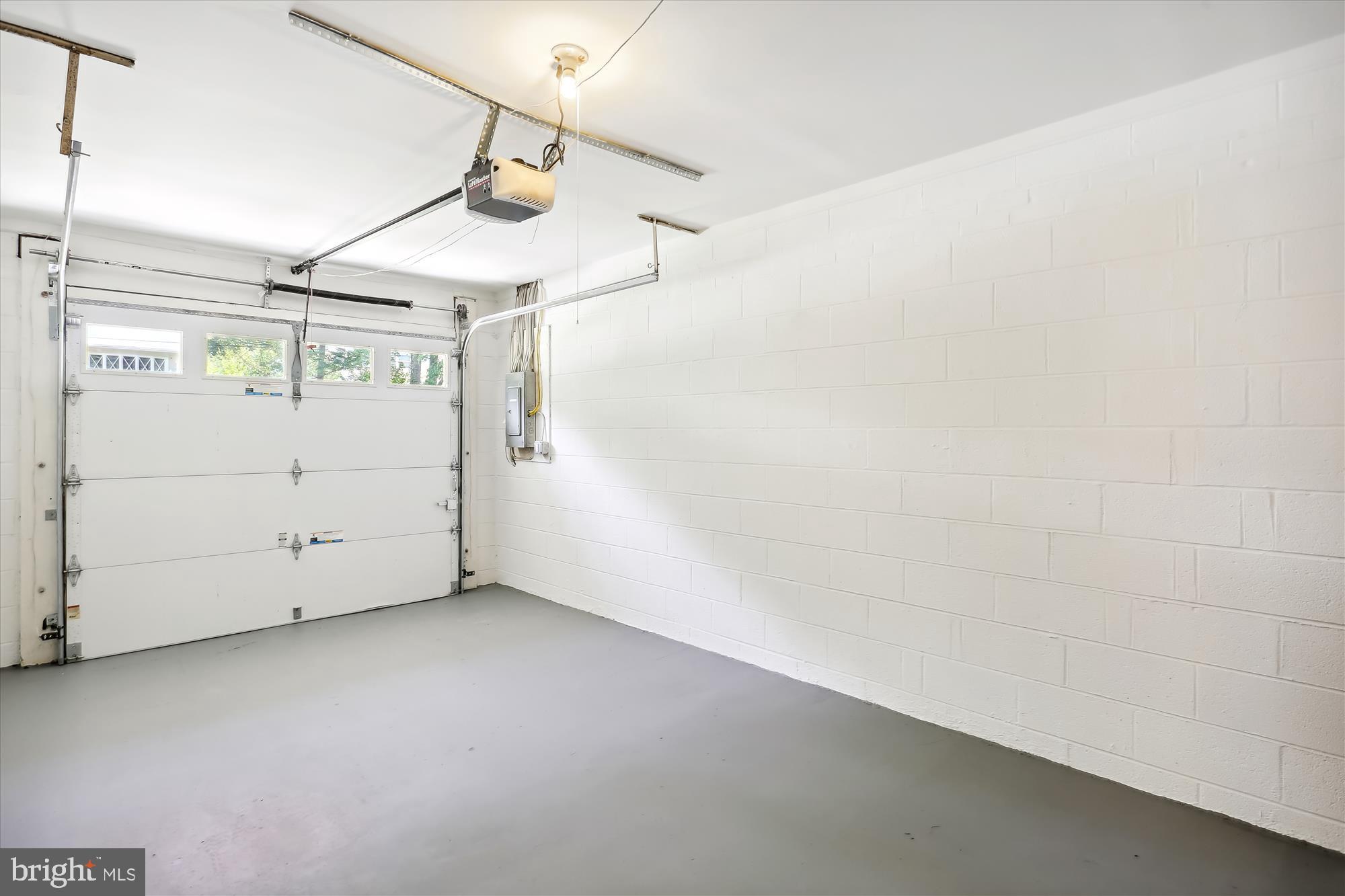 9206 Friars Road Bethesda, MD 20817 - Photo 17 of 34 Garage