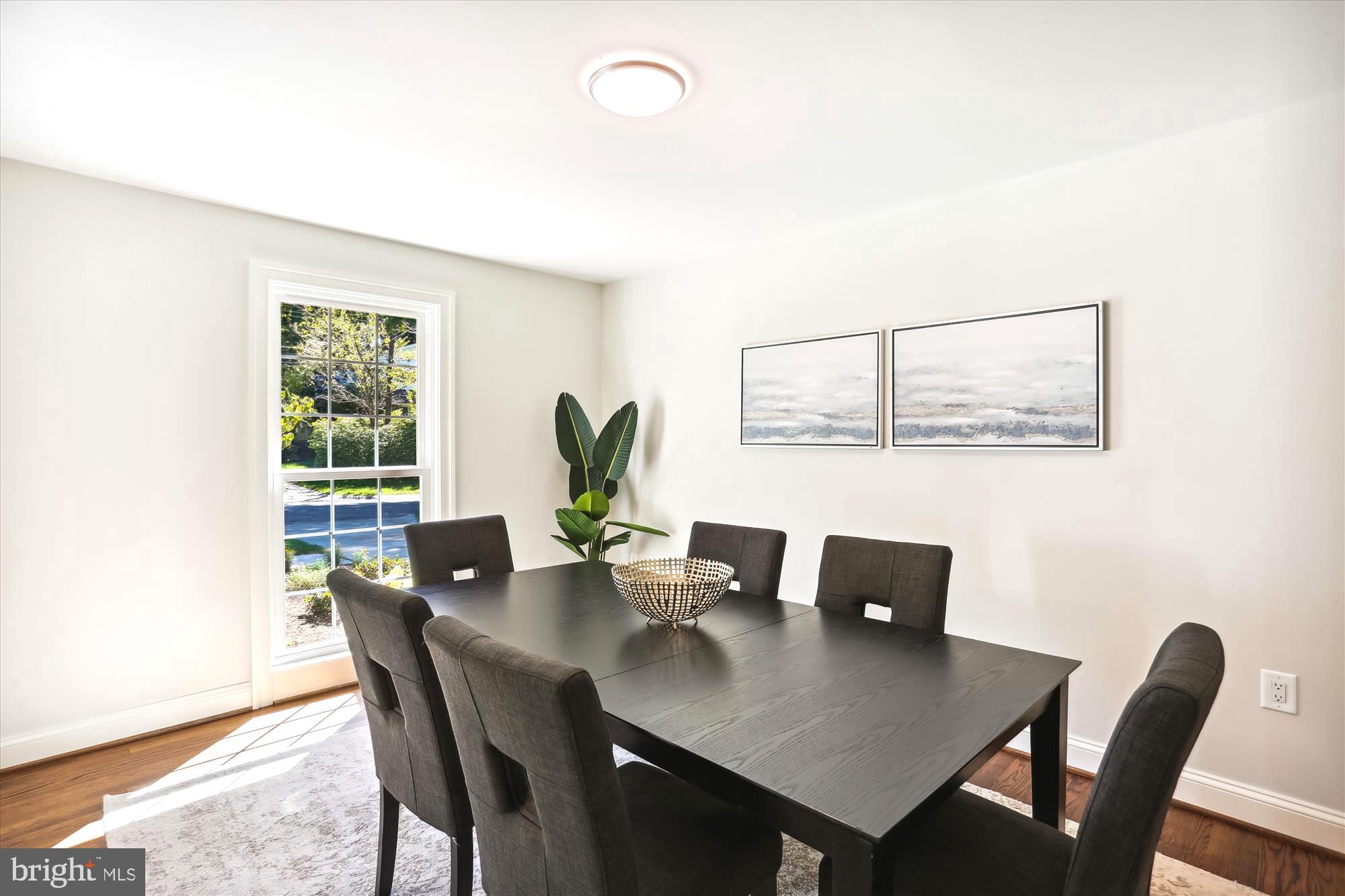 9206 Friars Road Bethesda, MD 20817 - Photo 7 of 34 Dining Room