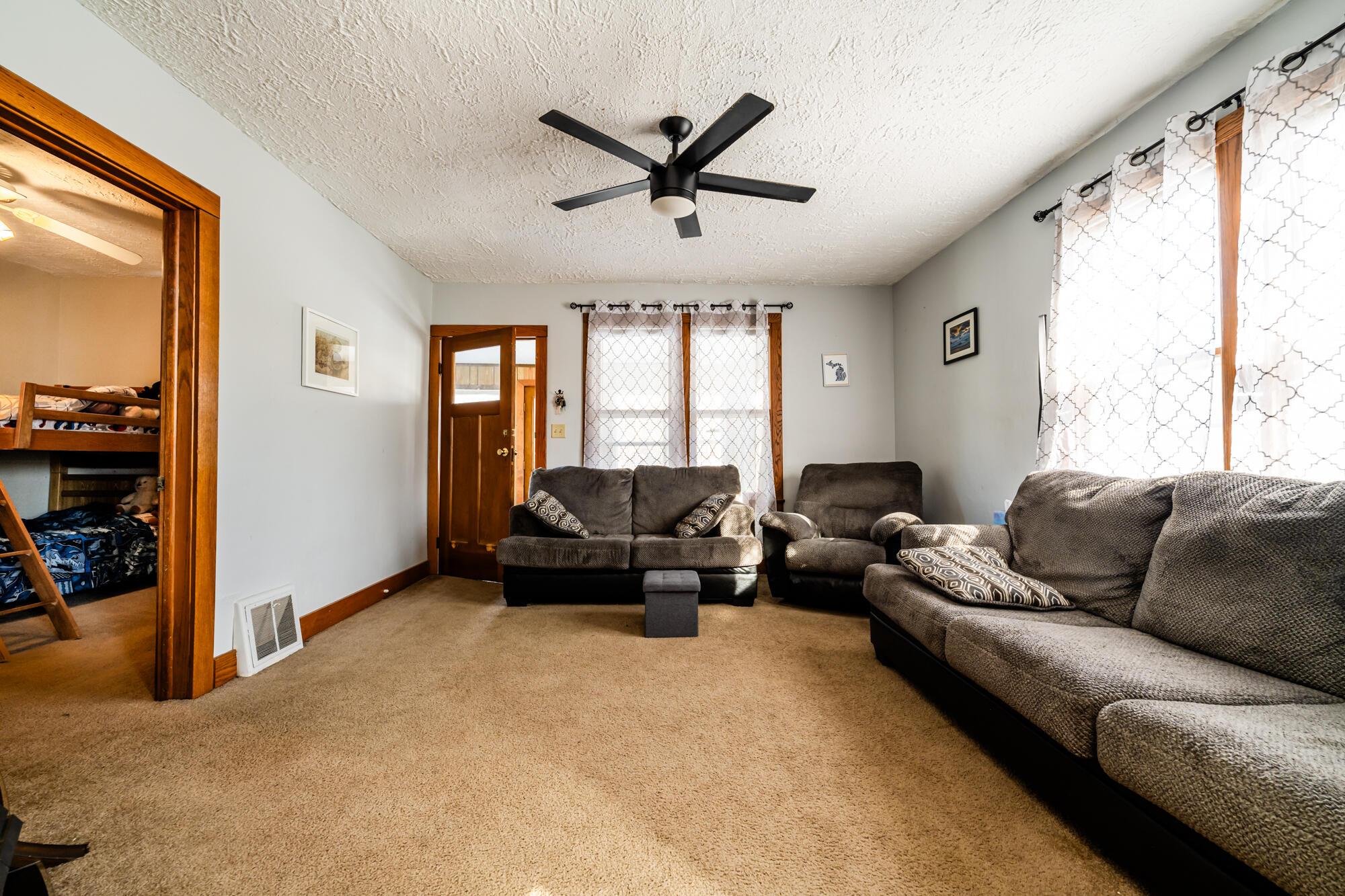 2718 Niles Road St. Joseph, MI 49085 - Photo 6 of 22 Niles-106