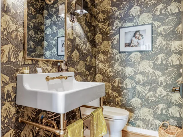 a bathroom with a sink and a toilet