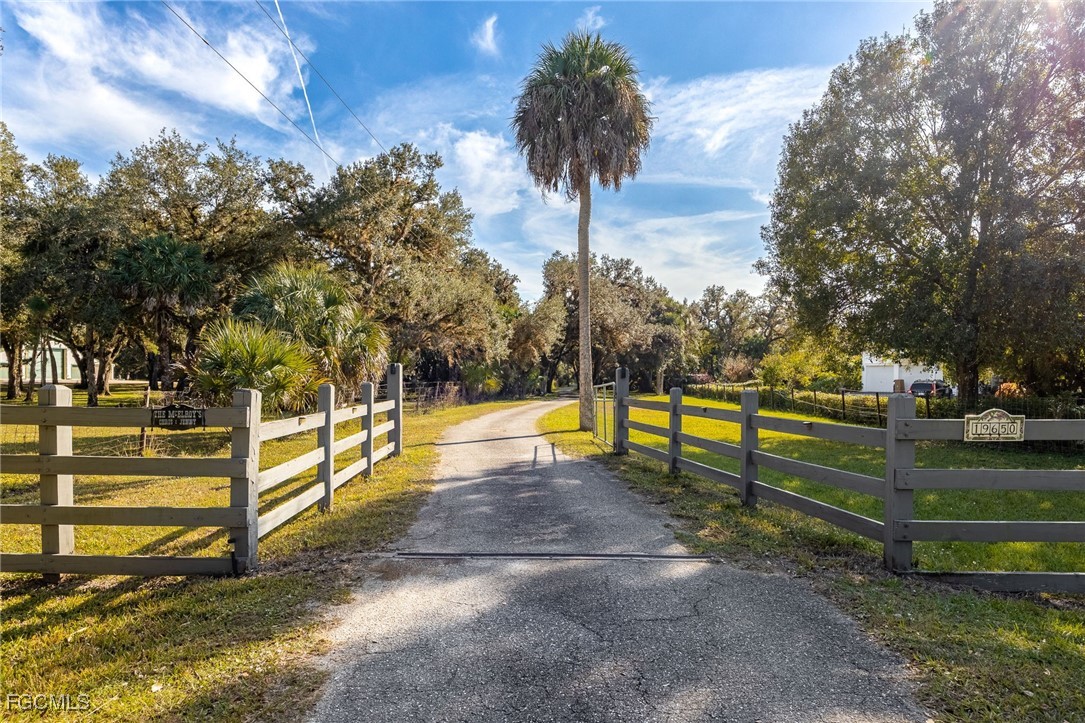 19650 North River Road Alva, FL 33920 - Photo 3 of 50