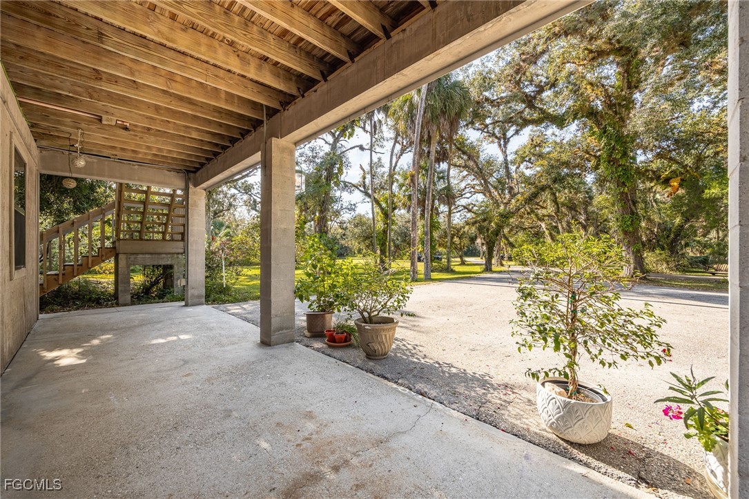 19650 North River Road Alva, FL 33920 - Photo 6 of 50