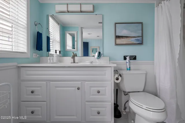 $939,500 | 287 Ocean Boulevard East, Holden Beach, NC 28462