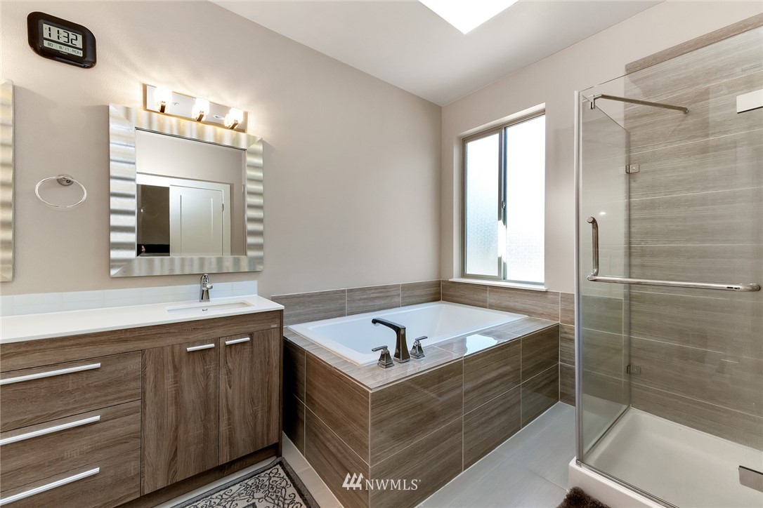 318 South 47th Street, Unit A Renton, WA 98055 - Photo 15 of 25 Gallery Image 15