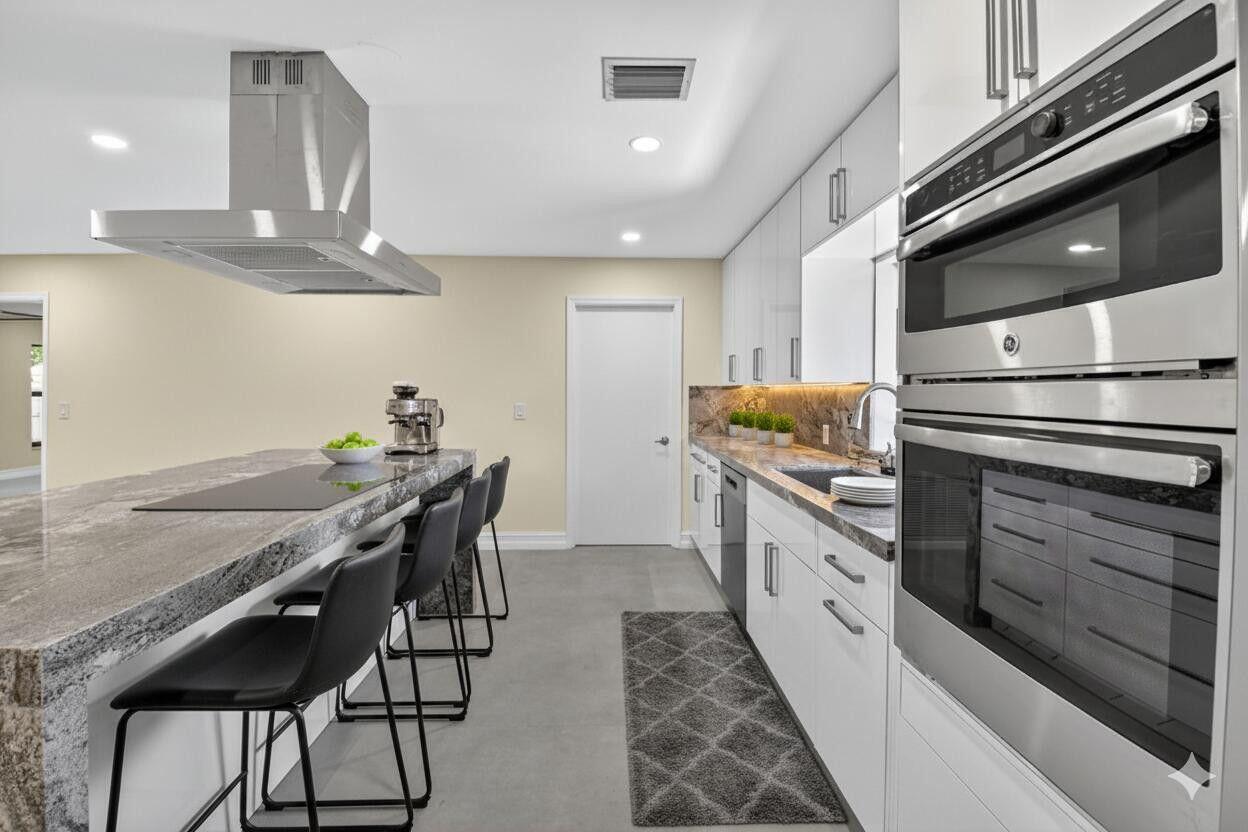6251 Hitchin Post Way Delray Beach, FL 33484 - Photo 1 of 66 20250903195147718471000000-o
