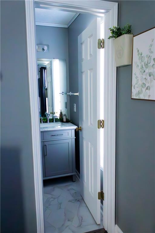 50 Berkeley Place Cartersville, GA 30121 - Photo 40 of 54 a bathroom with a sink and a mirror
