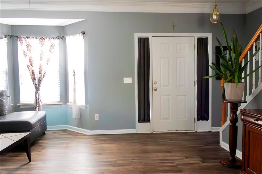 50 Berkeley Place Cartersville, GA 30121 - Photo 7 of 54 a view of livingroom with furniture and a window