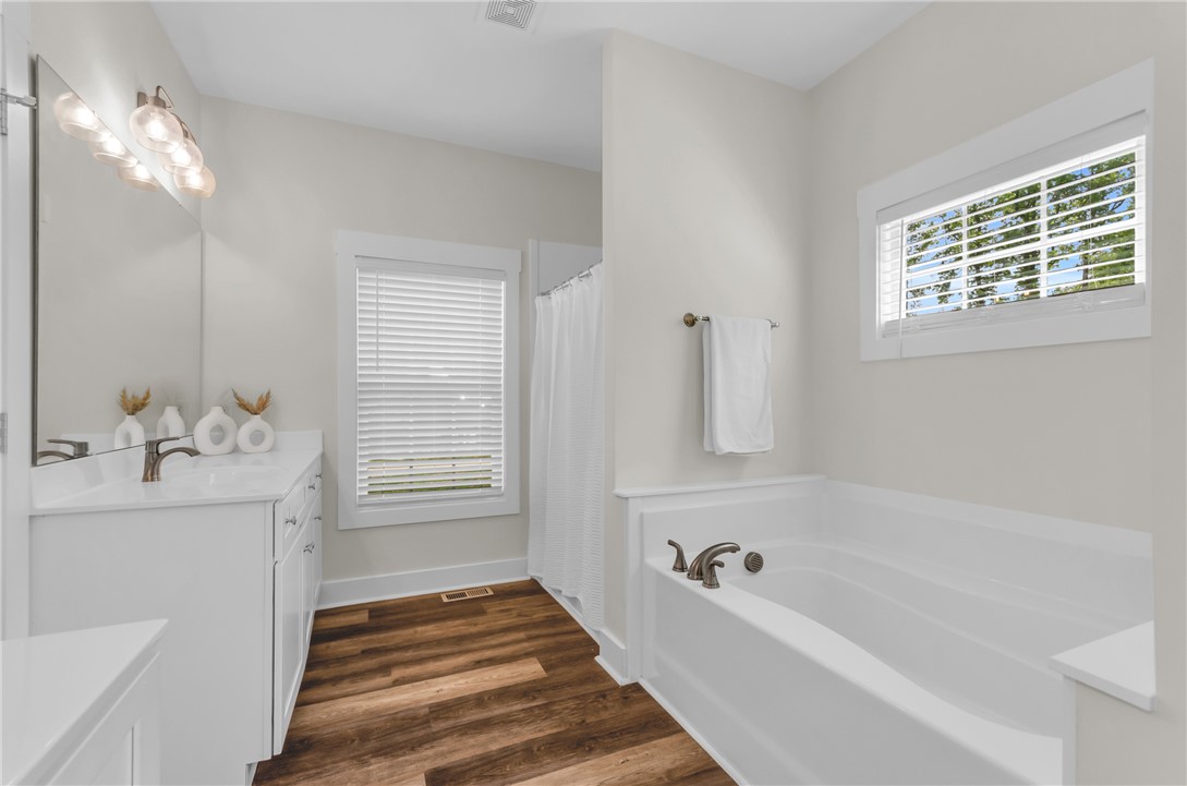 137 Boxwood Lane Anderson, SC 29621 - Photo 15 of 35 Gallery Image 15