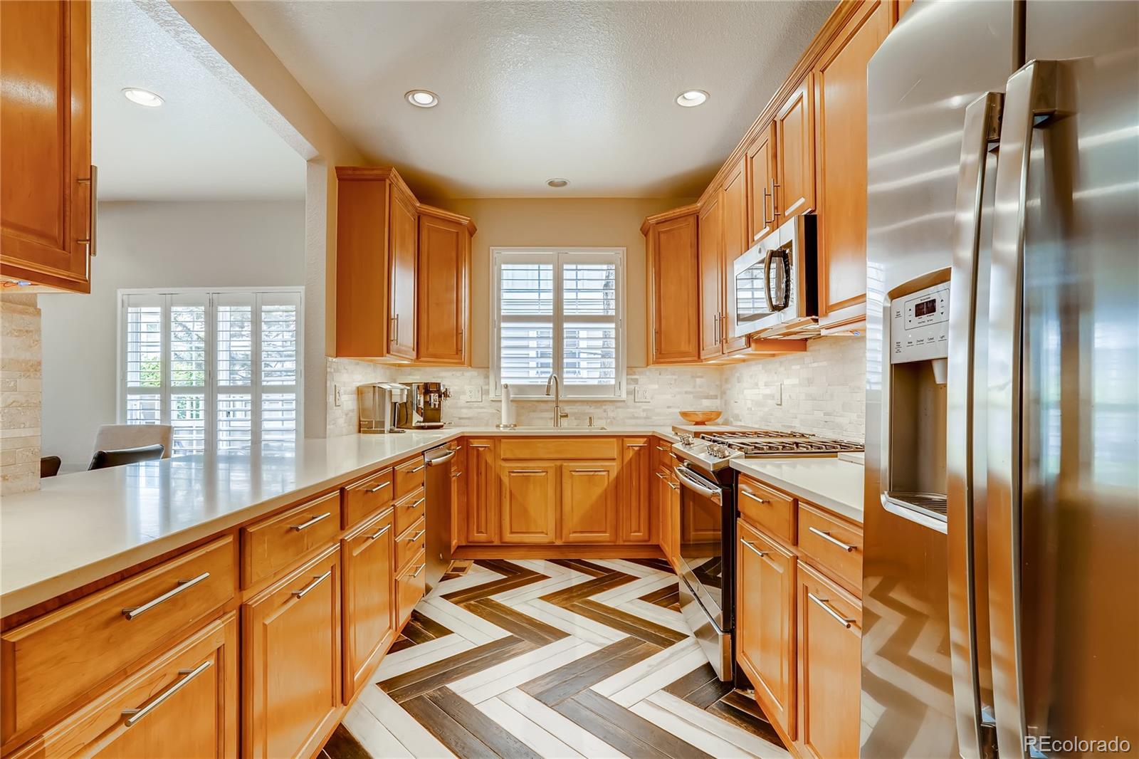 8875 Edinburgh Circle Highlands Ranch, CO 80129 - Photo 12 of 33 Gallery Image 12