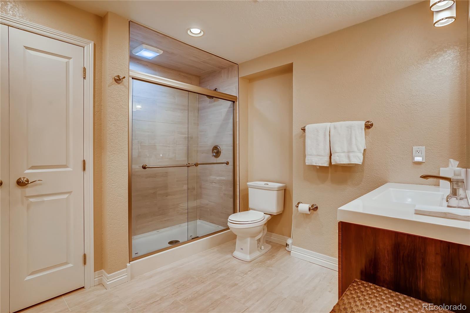 8875 Edinburgh Circle Highlands Ranch, CO 80129 - Photo 26 of 33 Gallery Image 26
