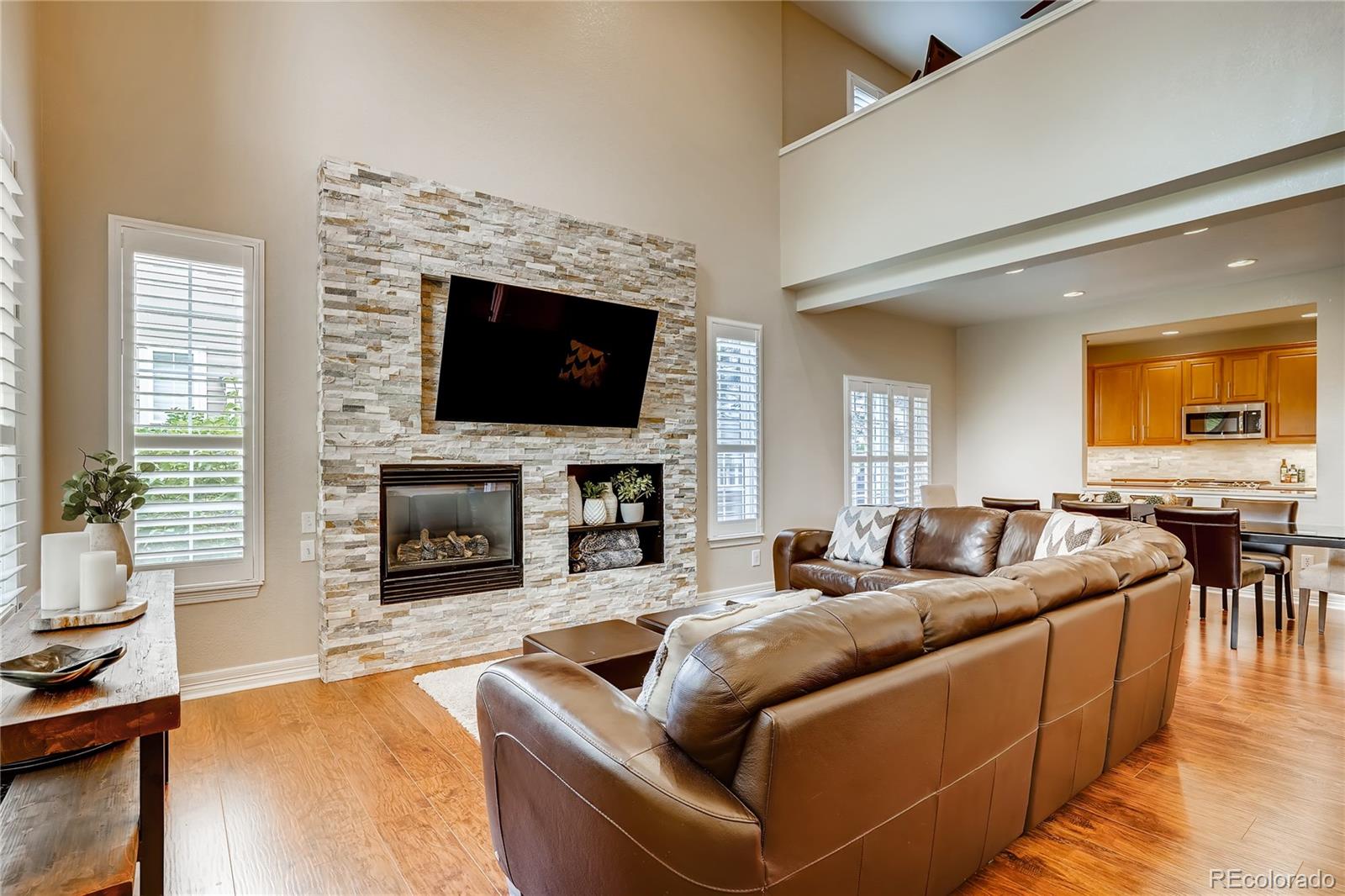 8875 Edinburgh Circle Highlands Ranch, CO 80129 - Photo 3 of 33 Gallery Image 3