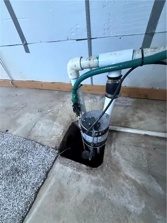 $220,000 | 205 South Traster Street, Altamont, KS 67330