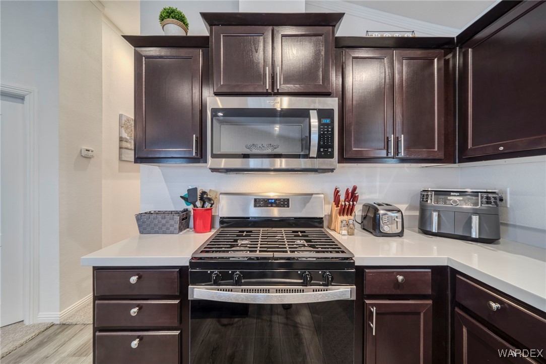 1545 East El Rodeo Road, Unit 106 Fort Mohave, AZ 86426 - Photo 15 of 50 Kitchen