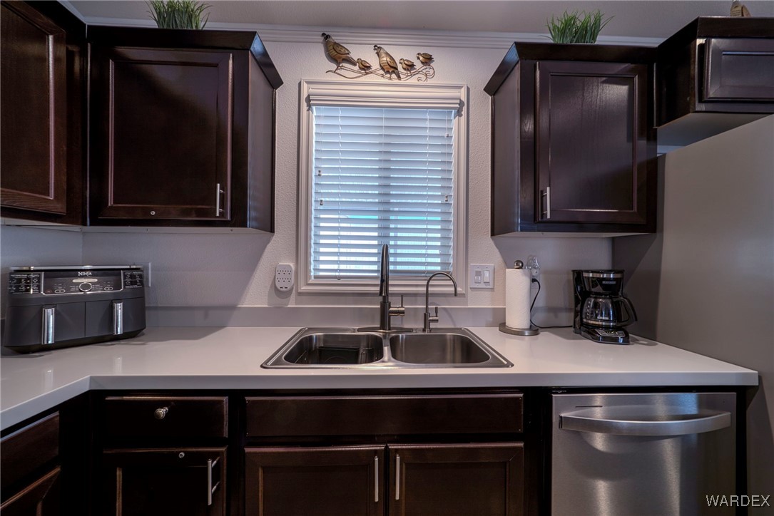 1545 East El Rodeo Road, Unit 106 Fort Mohave, AZ 86426 - Photo 16 of 50 Kitchen