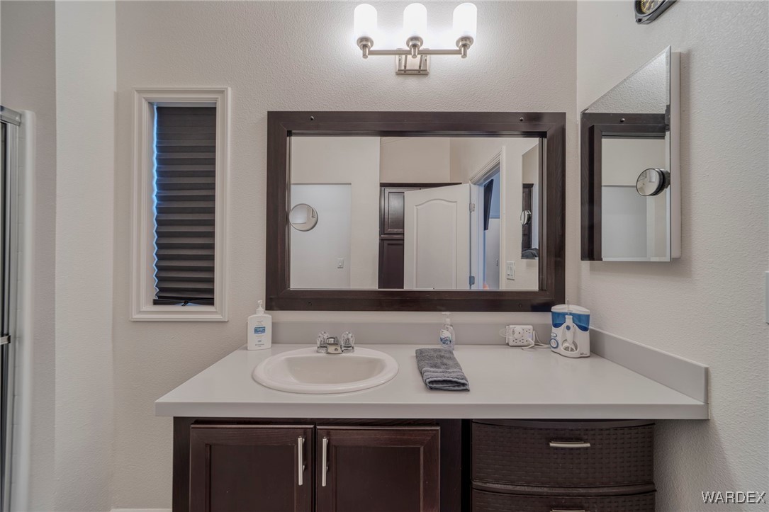 1545 East El Rodeo Road, Unit 106 Fort Mohave, AZ 86426 - Photo 25 of 50 Master Bathroom
