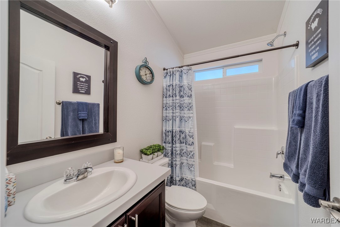 1545 East El Rodeo Road, Unit 106 Fort Mohave, AZ 86426 - Photo 29 of 50 Bathroom