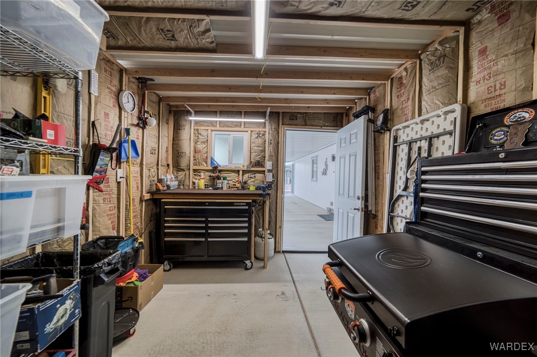 1545 East El Rodeo Road, Unit 106 Fort Mohave, AZ 86426 - Photo 38 of 50 Workshop