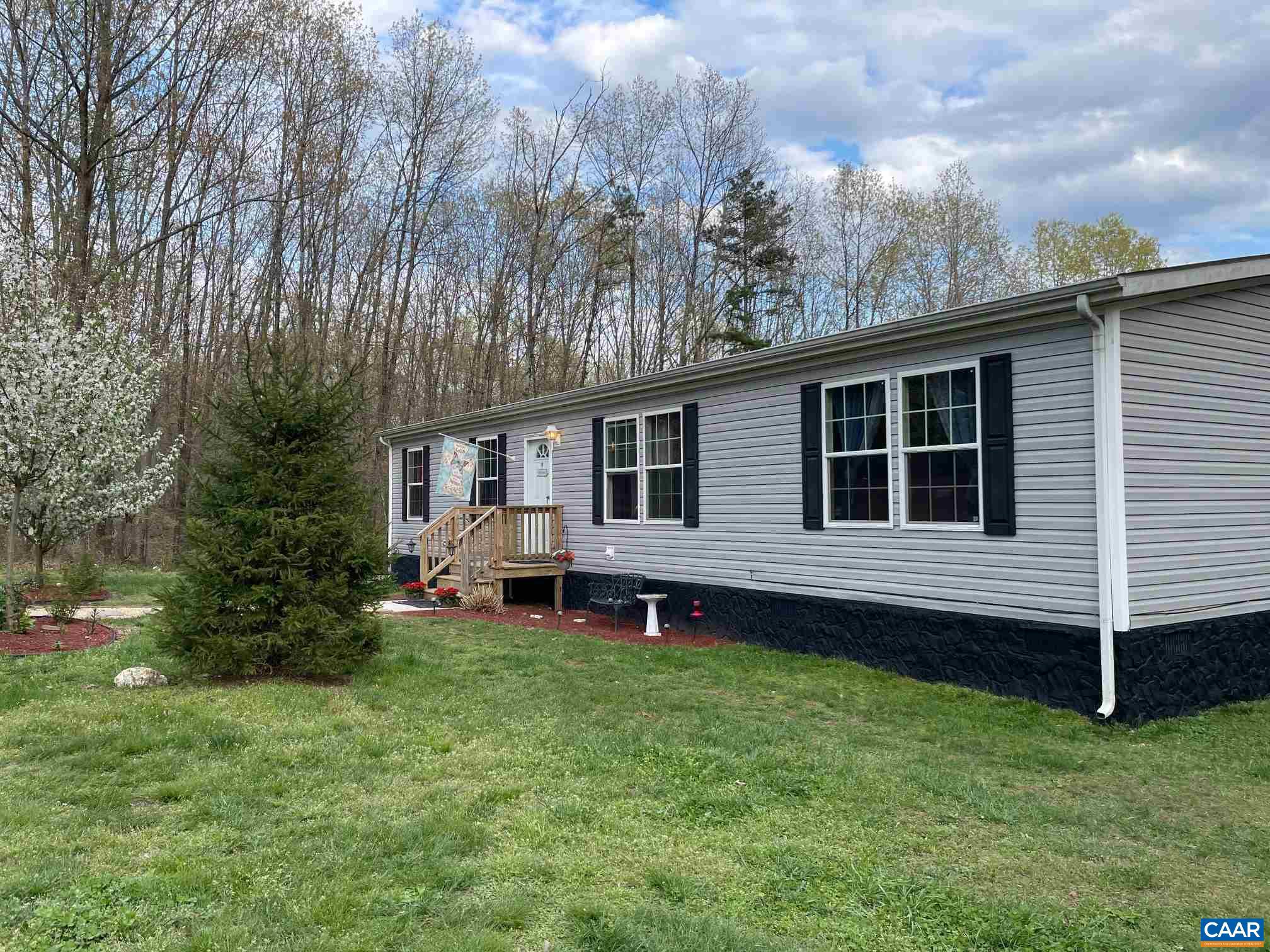 2404 Hanback Road Gordonsville, VA 22942 - Photo 3 of 31 Gallery Image 3