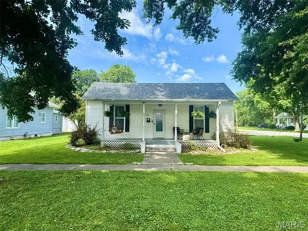 $159,900 | 519 North Locust Street, Monroe City, MO 63456