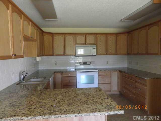 269 Pitts Road Catawba, SC 29704 - Photo 3 of 13 Gallery Image 3
