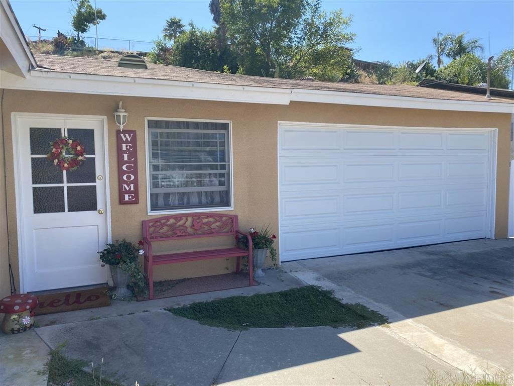 928 Rangeview Street Spring Valley, CA 91977 - Photo 3 of 16 Gallery Image 3