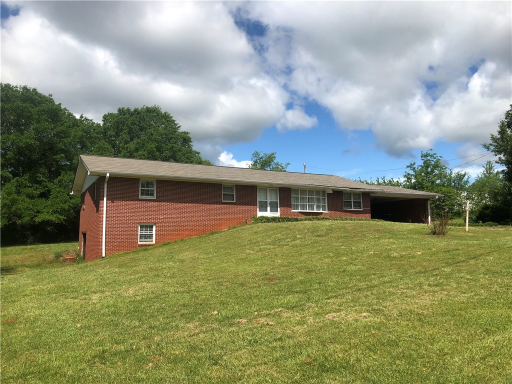 550 Wolf Stake Church Road Seneca, SC 29672 - Photo 1 of 40 Gallery Image 1