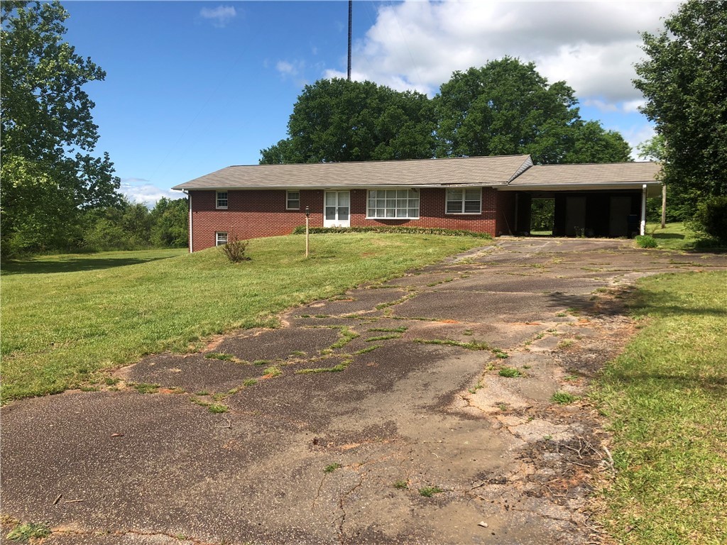 550 Wolf Stake Church Road Seneca, SC 29672 - Photo 3 of 40 Gallery Image 3
