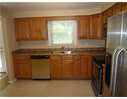 452 Highway 356 Apollo, PA 15613 - Photo 3 of 18 Kitchen.