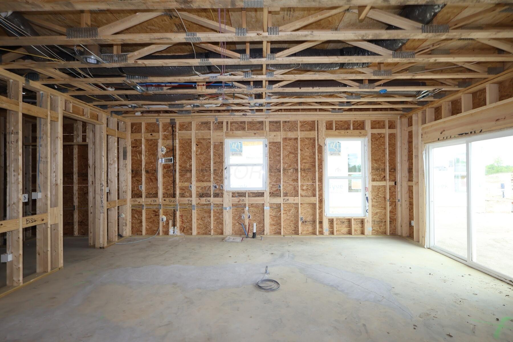 5803 Valleydale Road Powell, OH 43065 - Photo 10 of 14 Framing