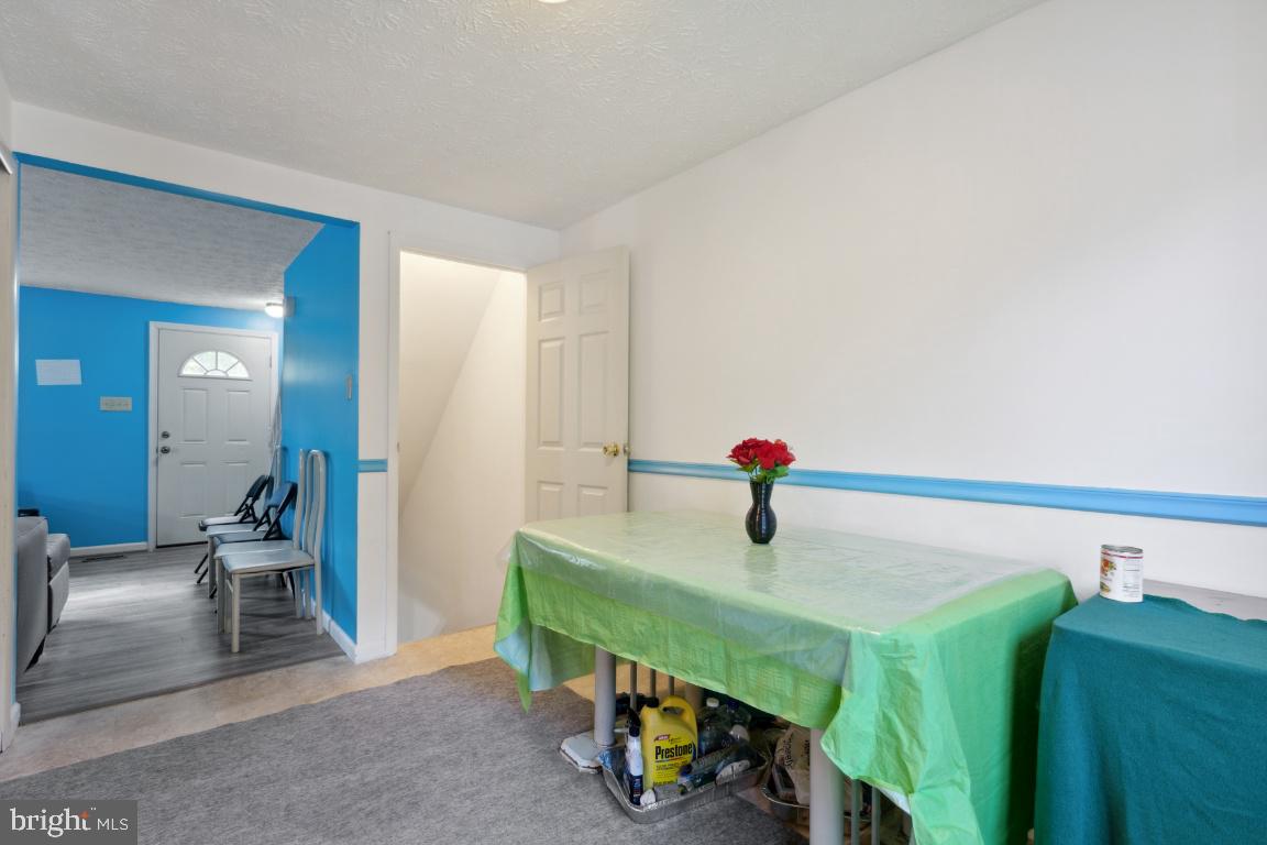 24226 Newbury Road Gaithersburg, MD 20882 - Photo 22 of 25 Gallery Image 22