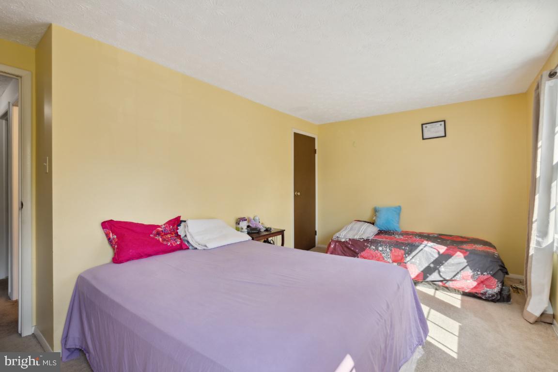 24226 Newbury Road Gaithersburg, MD 20882 - Photo 8 of 25 Gallery Image 8
