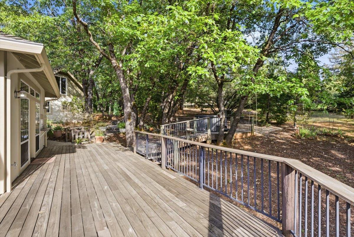 12531 Lowhills Road Nevada City, CA 95959 - Photo 59 of 92 a view of a balcony with wooden floor