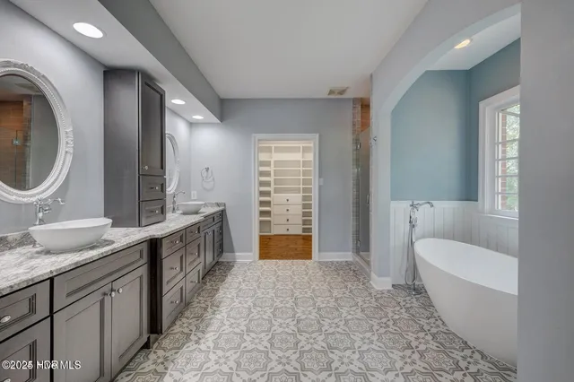 $3,900 | 140 River Woods Drive, Wallace, NC 28466