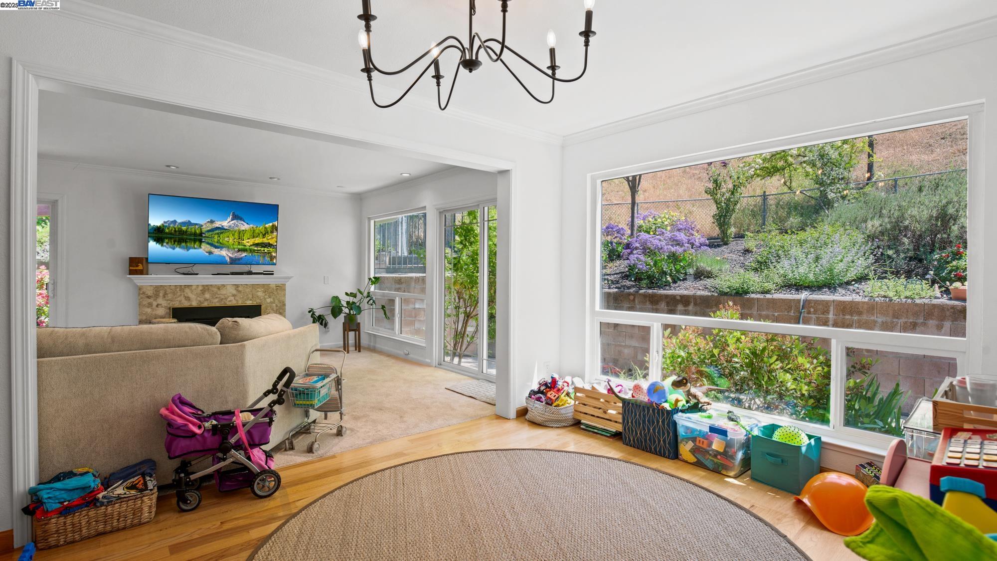 11 Oak Tree Court San Rafael, CA 94903 - Photo 15 of 60