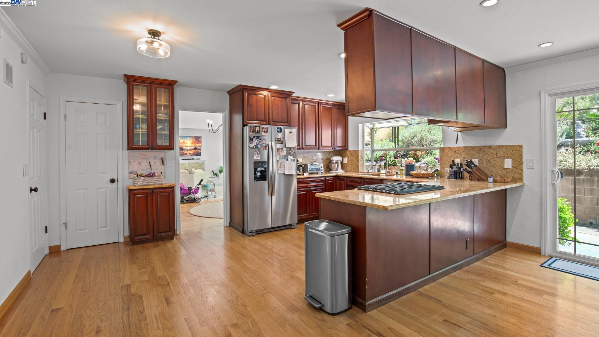 11 Oak Tree Court San Rafael, CA 94903 - Photo 20 of 60