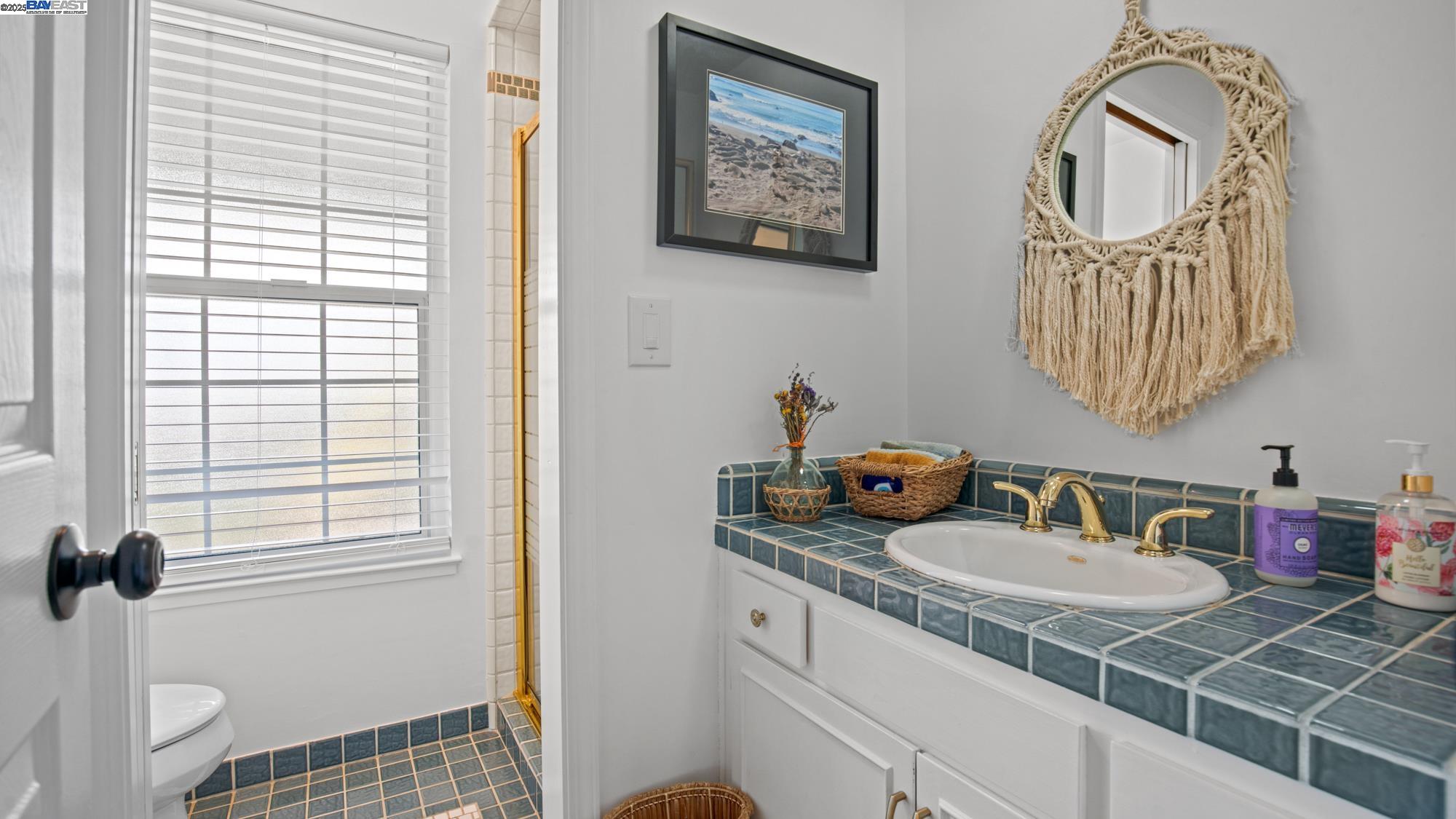 11 Oak Tree Court San Rafael, CA 94903 - Photo 23 of 60