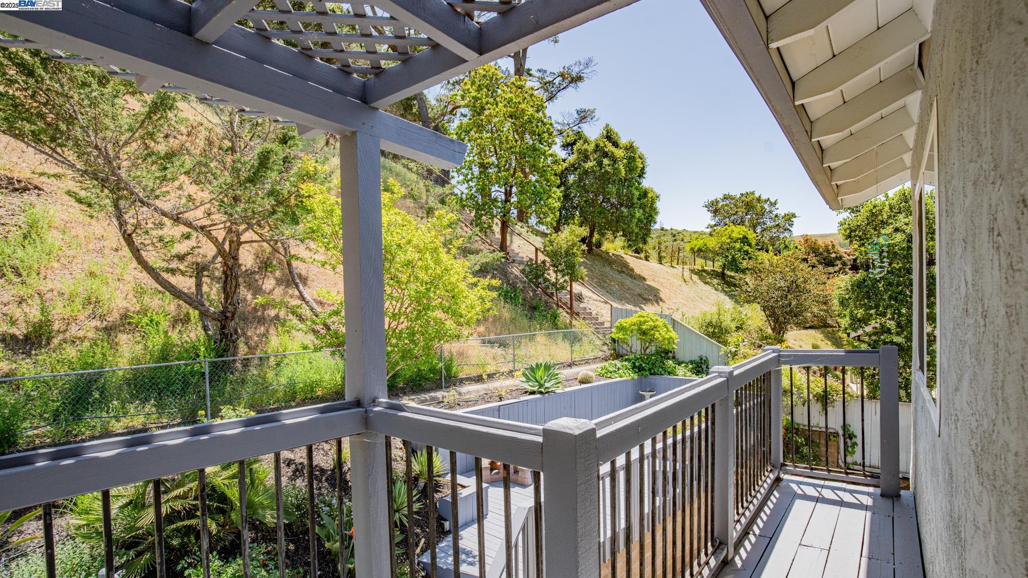 11 Oak Tree Court San Rafael, CA 94903 - Photo 32 of 60