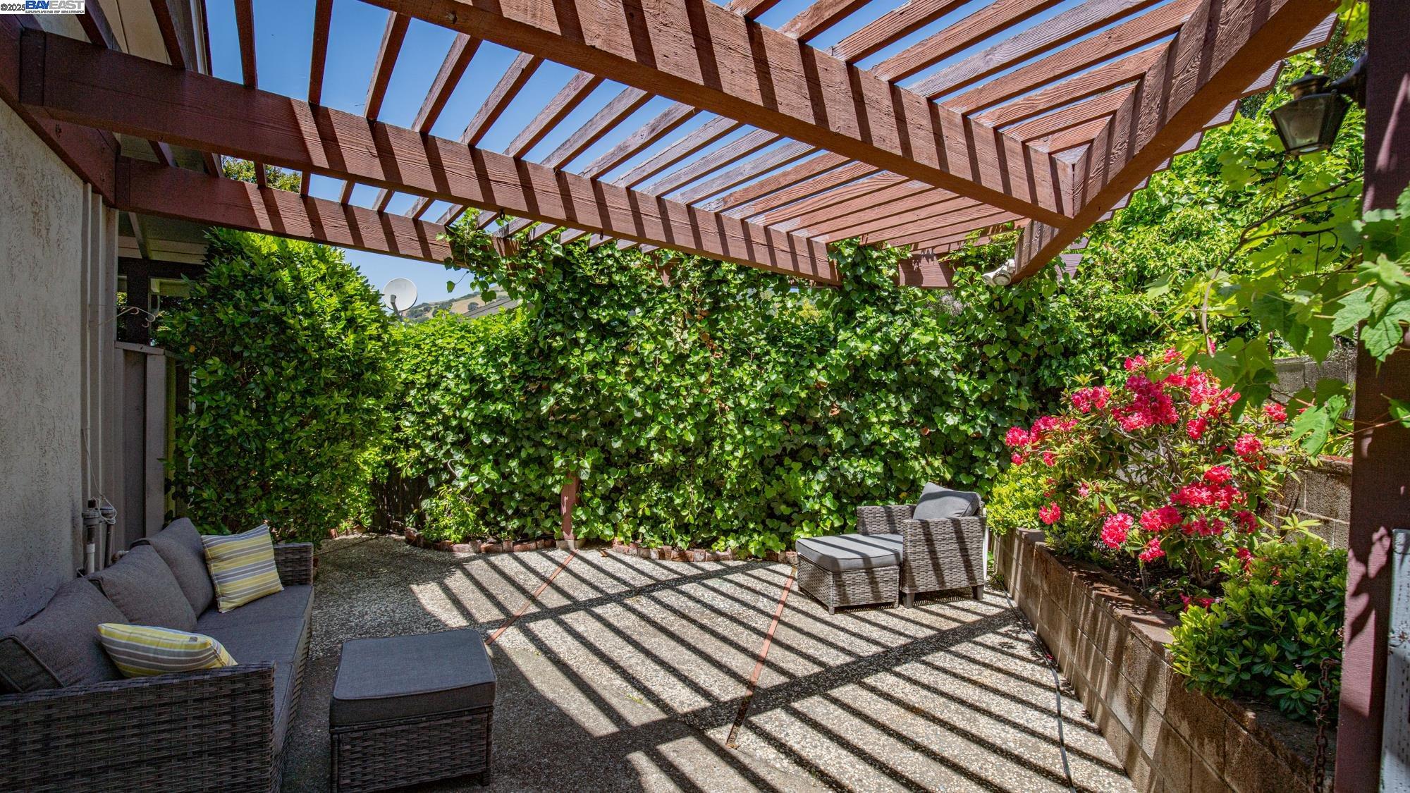 11 Oak Tree Court San Rafael, CA 94903 - Photo 47 of 60