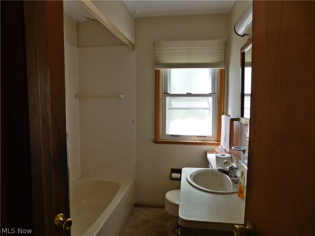 13040 Hathaway Road Cleveland, OH 44125 - Photo 8 of 23